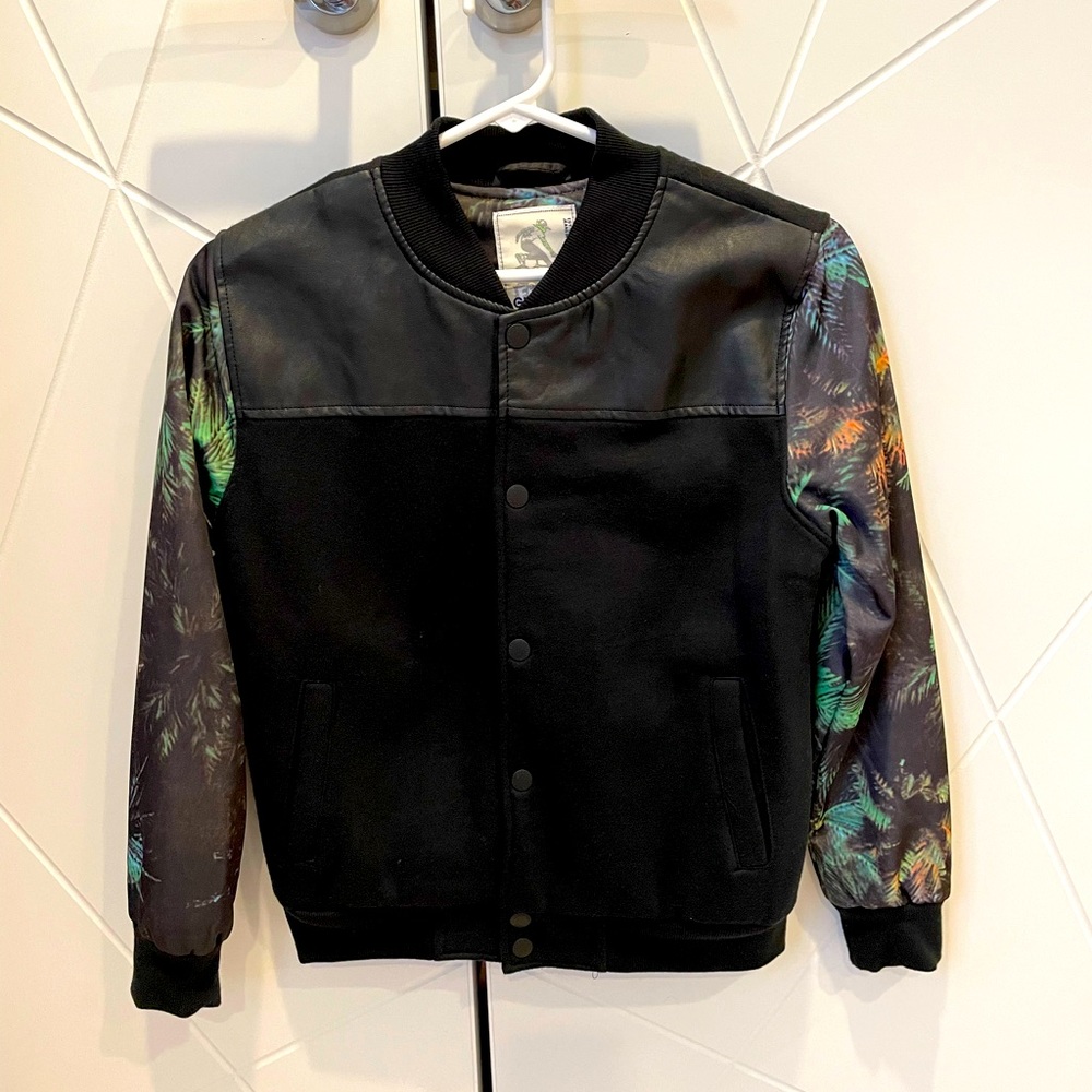 Fashion bomber for your pre-teen guy - US size 11-12